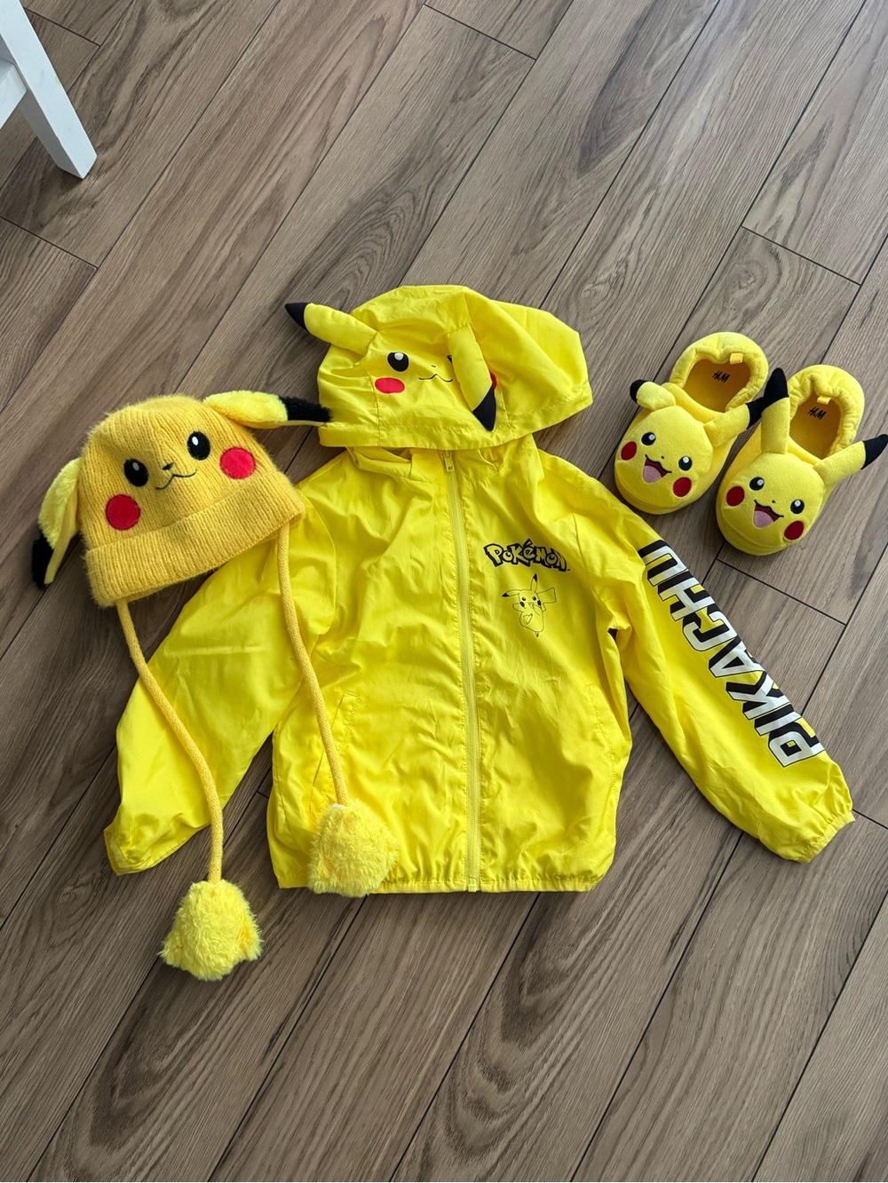 Pikachu Yellow Hooded Kids Jacket PRINT WINDBREAKER